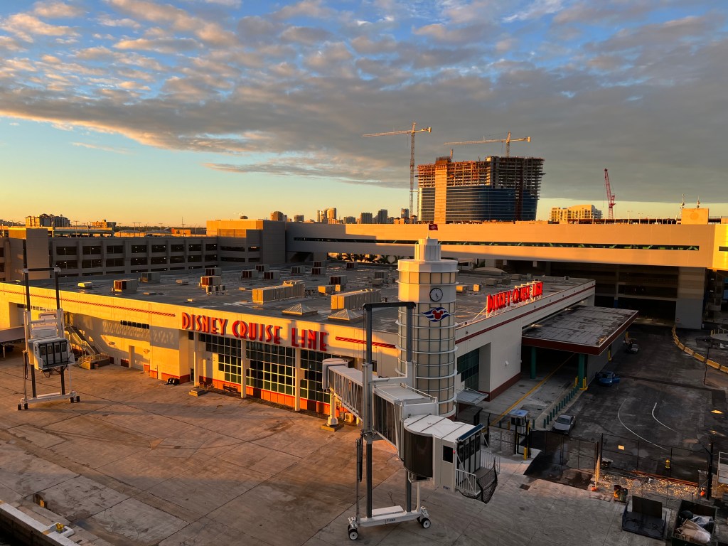 5-Night Bahamian Cruise with 2 Stops at Castaway Cay – Day 1 Trip Report: Embarkation (December 28,&nbsp;2023)